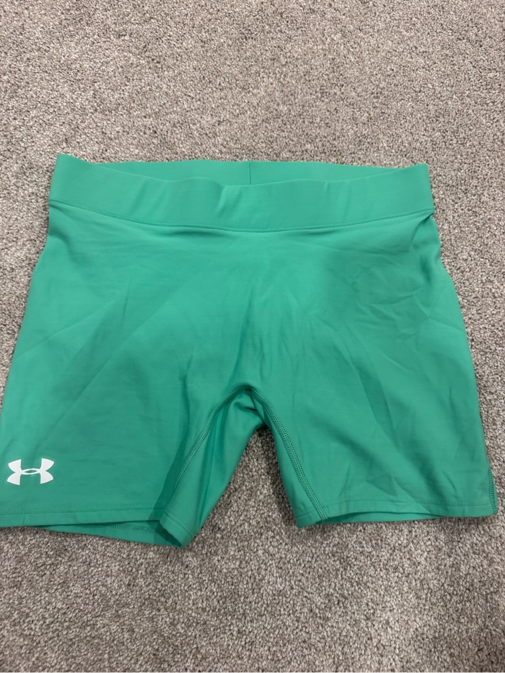 Under Armour Women's Green Compression Bike Shorts